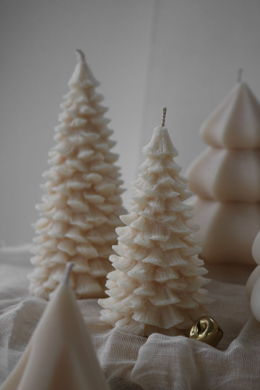 Traditional pine Christmas tree candle - Maé Fleur