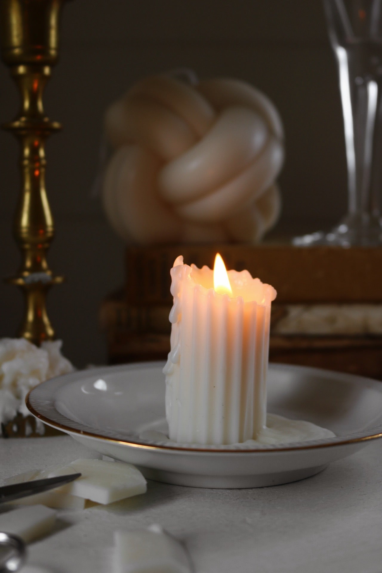 Small ribbed candlestick